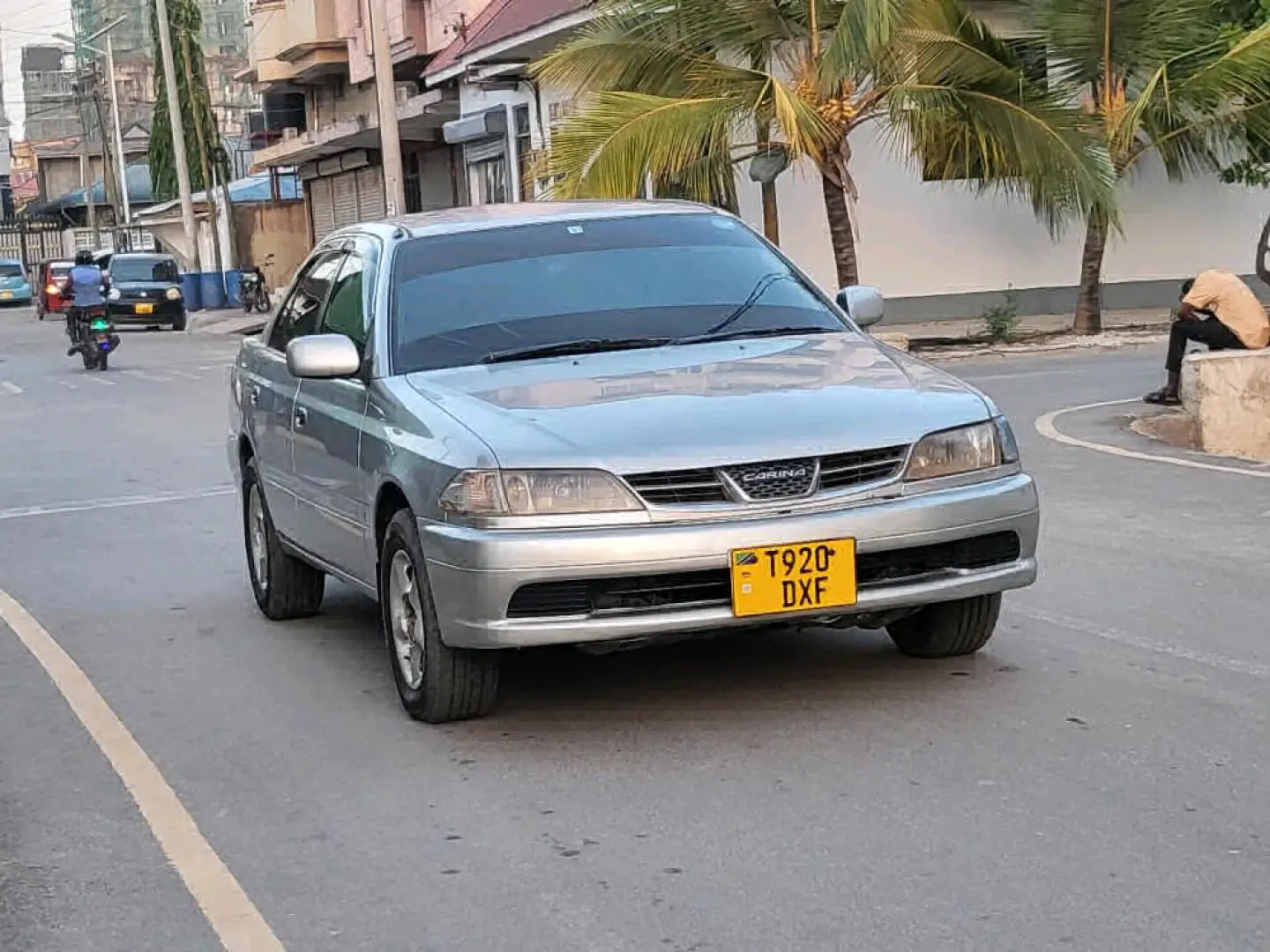 Toyota Carina Sedan 2001 for Sale thumbnail 2