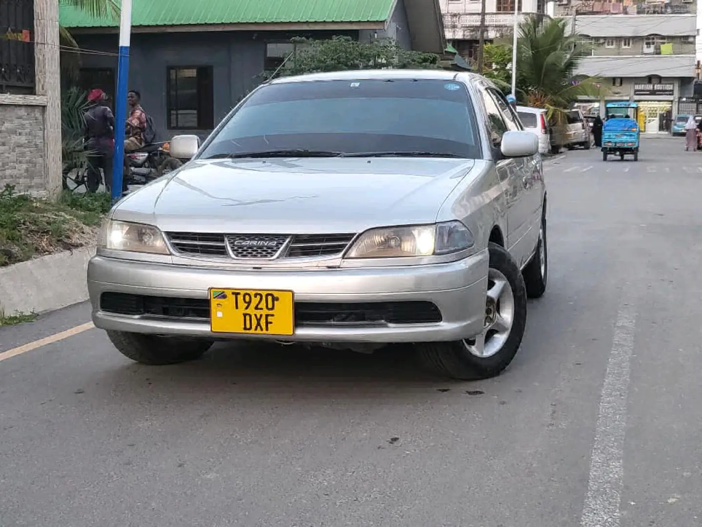Toyota Carina Sedan 2001 for Sale thumbnail 7