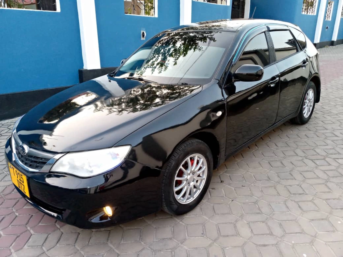 Black Subaru Impreza DTZ 1490 CC