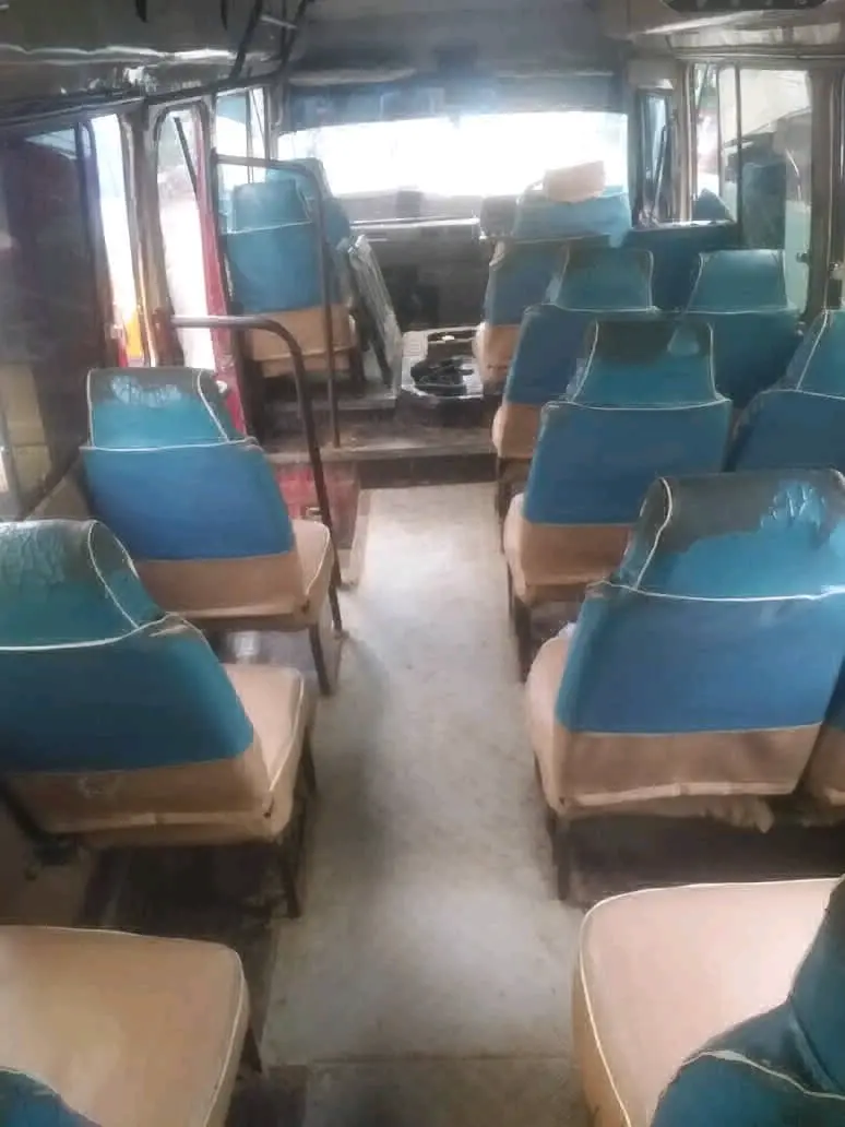 Toyota Coaster Box Ndefu (Engine 14B) thumbnail 3