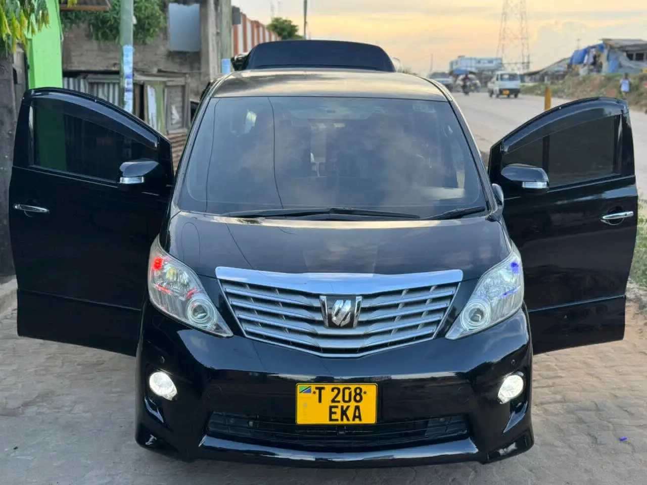 Toyota Alphard 2010 - Full Leather & Android System