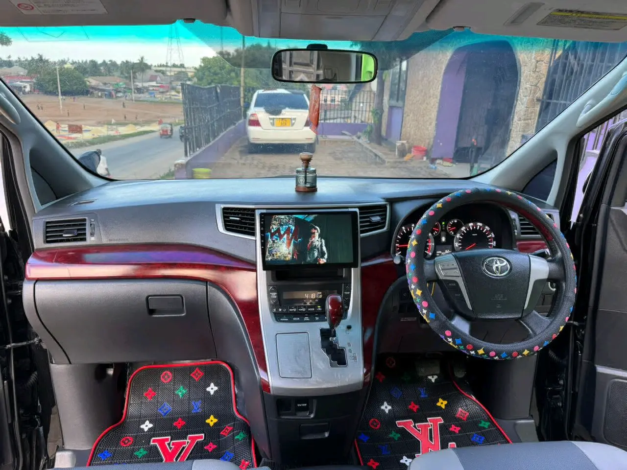 Toyota Alphard 2010 - Full Leather & Android System thumbnail 4