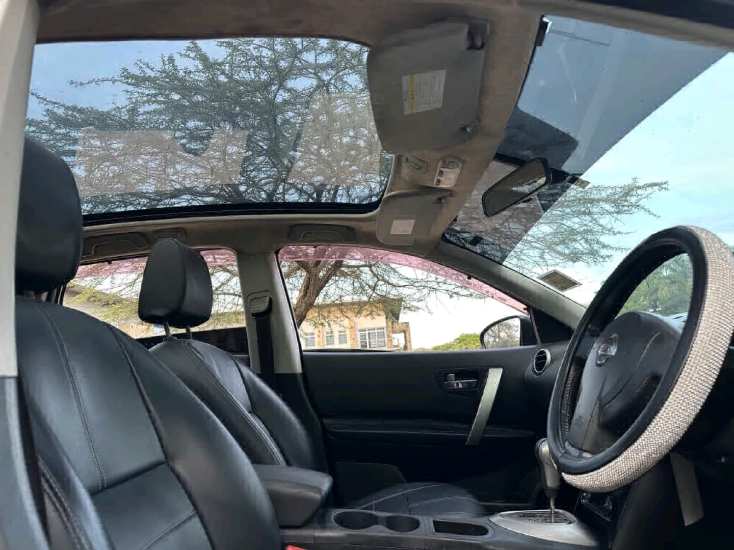 Black Nissan Dualis Qashqai 2011, 1990cc, 88k KM thumbnail 7