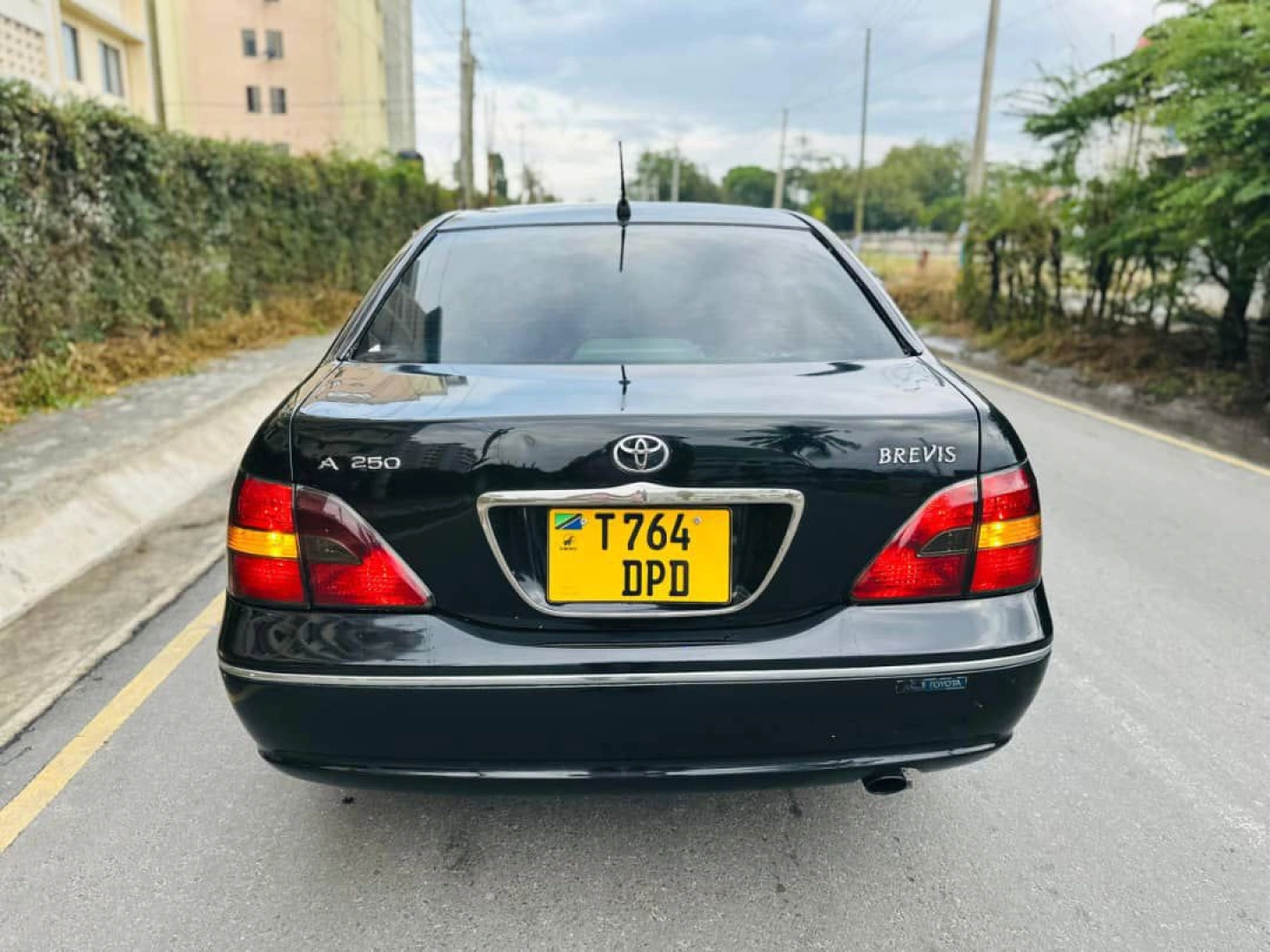 Black Toyota Brevis Sedan 2006, 2490cc, Automatic thumbnail 6