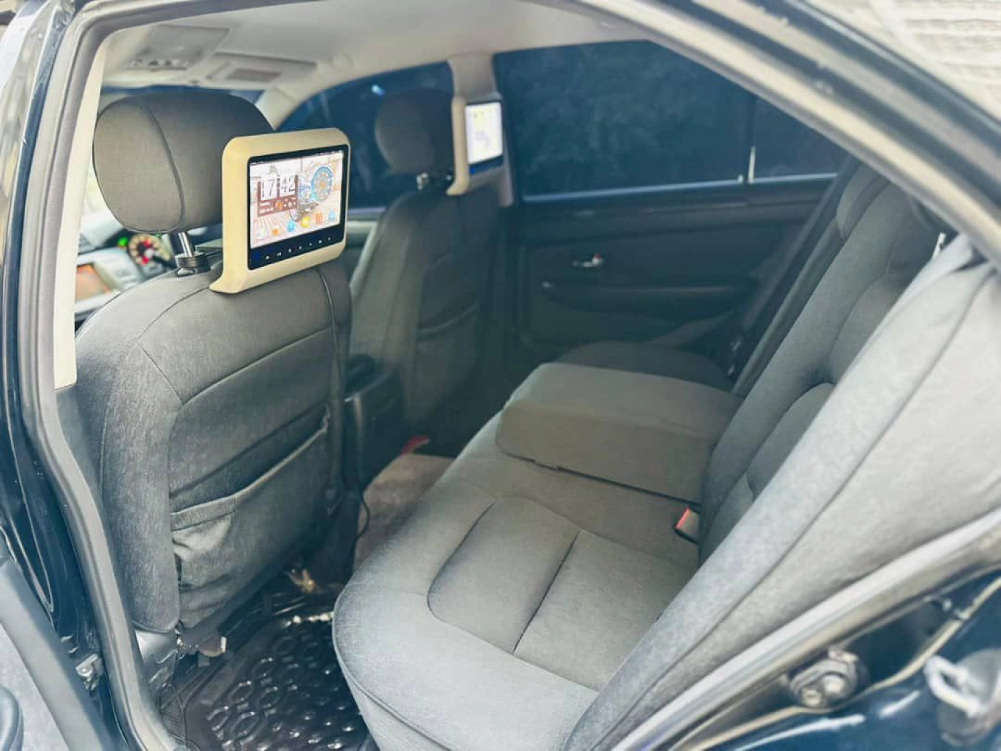Black Toyota Brevis Sedan 2006, 2490cc, Automatic thumbnail 7