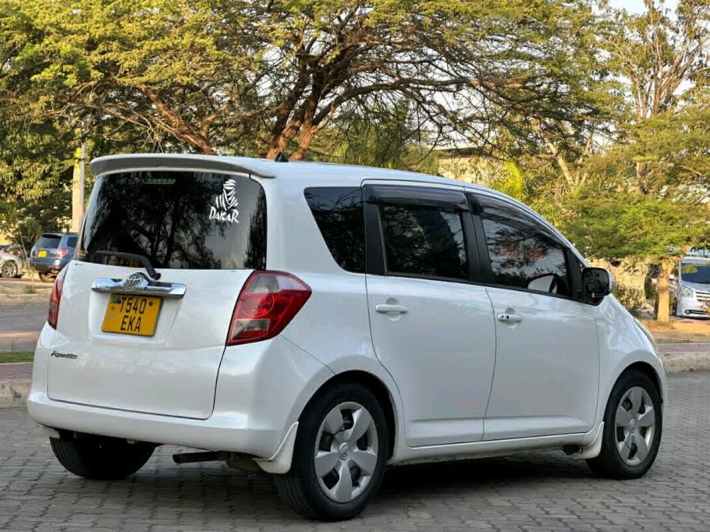 Toyota Ractis EKA 2007 Model for Sale thumbnail 4