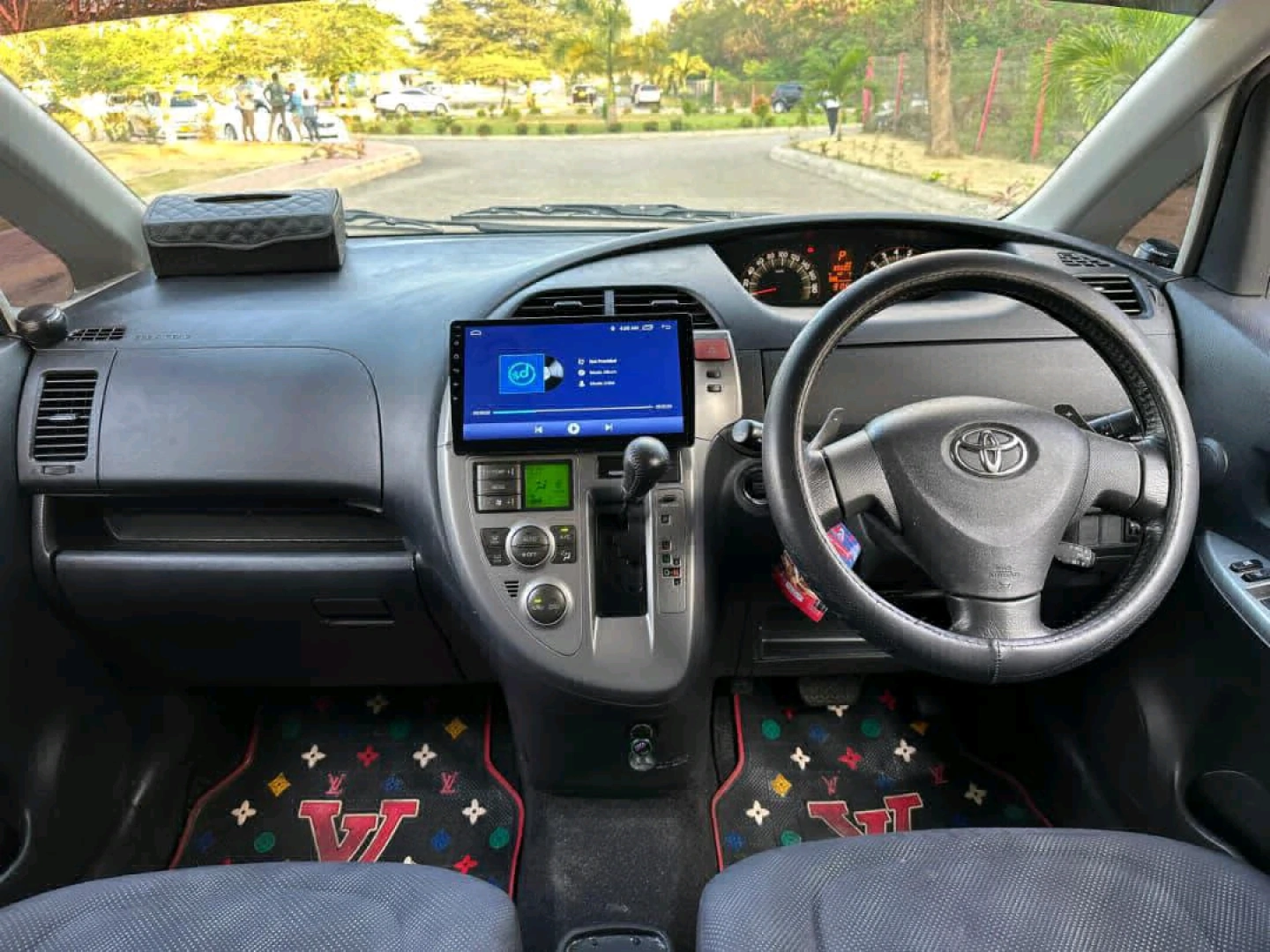 Toyota Ractis EKA 2007 Model for Sale thumbnail 8