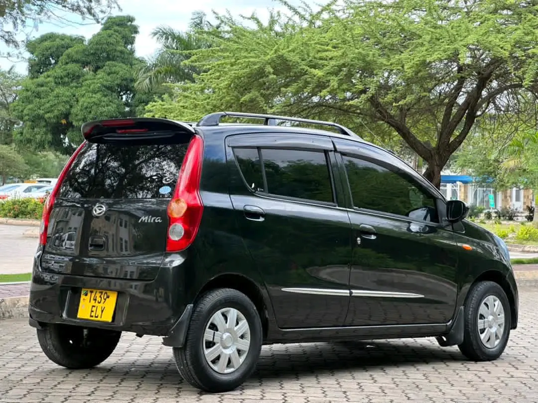 Daihatsu Mira 2010 thumbnail 5