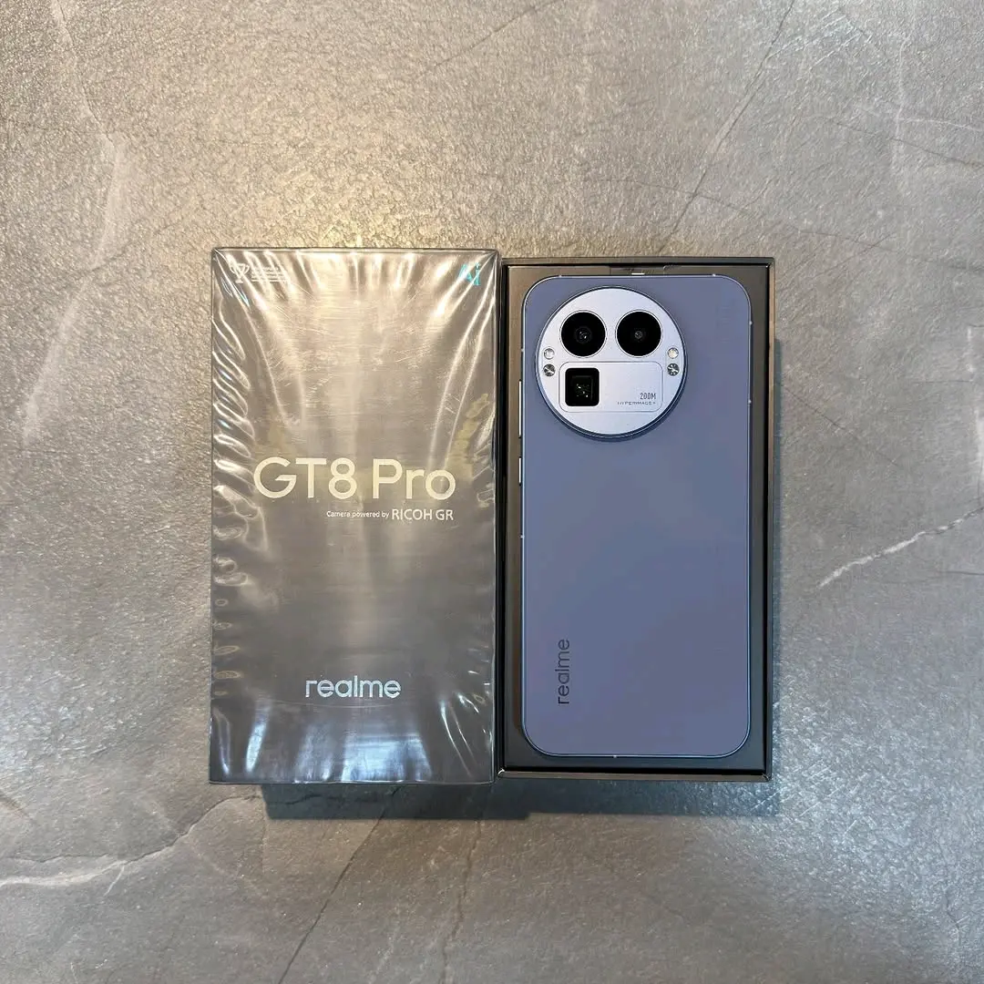 Realme GT 8 Pro 512GB/16GB Smartphone thumbnail 4