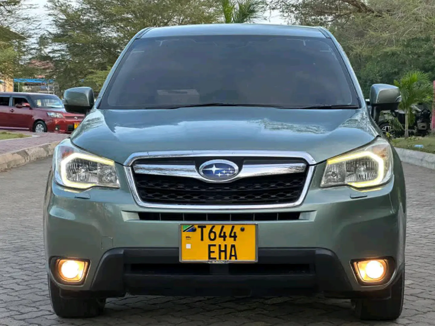 Subaru Forester 2014, Gray, 1990cc