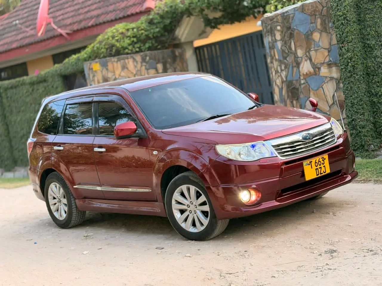 Subaru Forester 2009, Dark Red thumbnail 4
