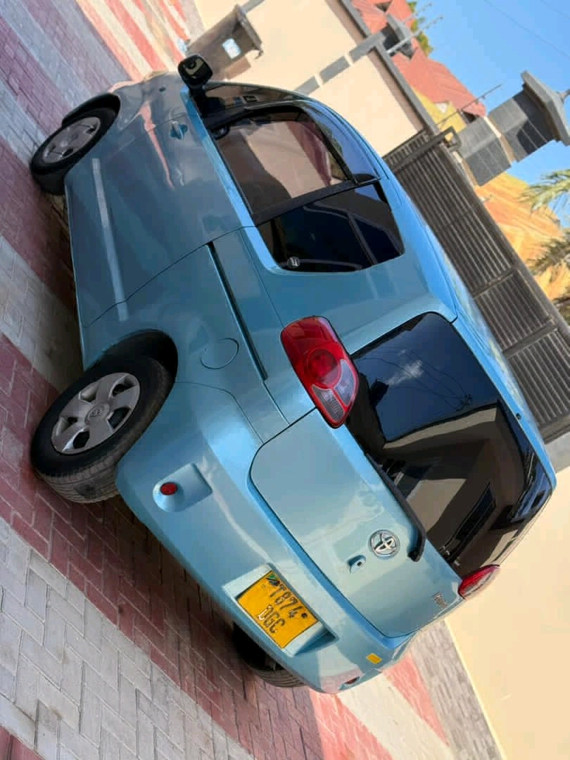 Toyota Porte DGC thumbnail 4