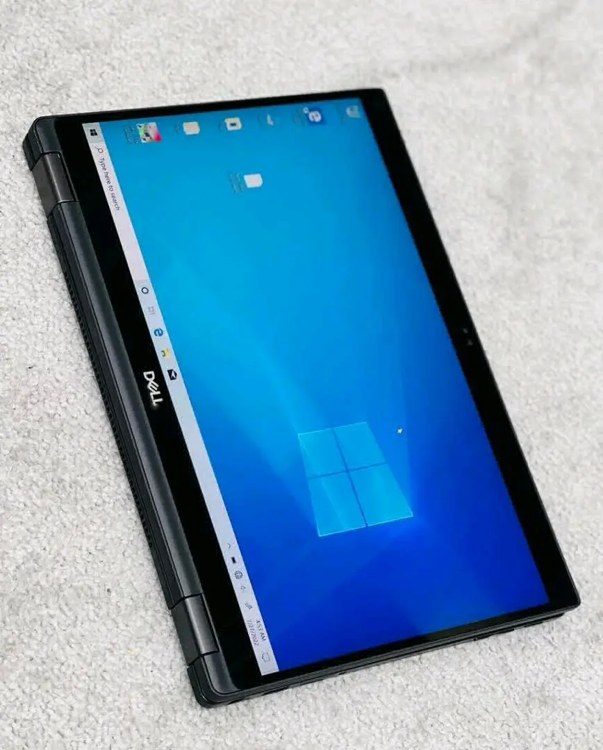 Dell Latitude 7390 2-in-1 Laptop i7/16GB/256GB SSD thumbnail 2
