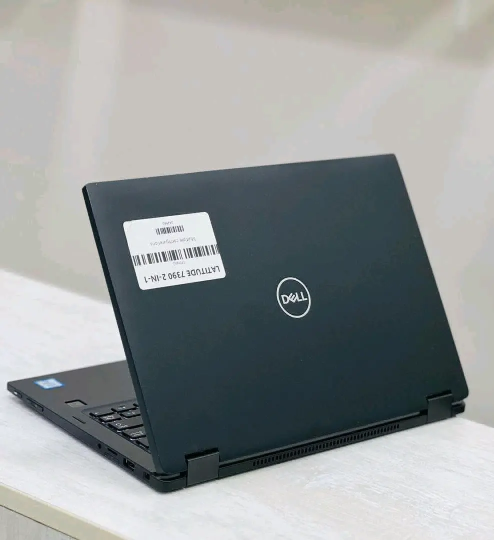 Dell Latitude 7390 2-in-1 Laptop i7/16GB/256GB SSD thumbnail 4