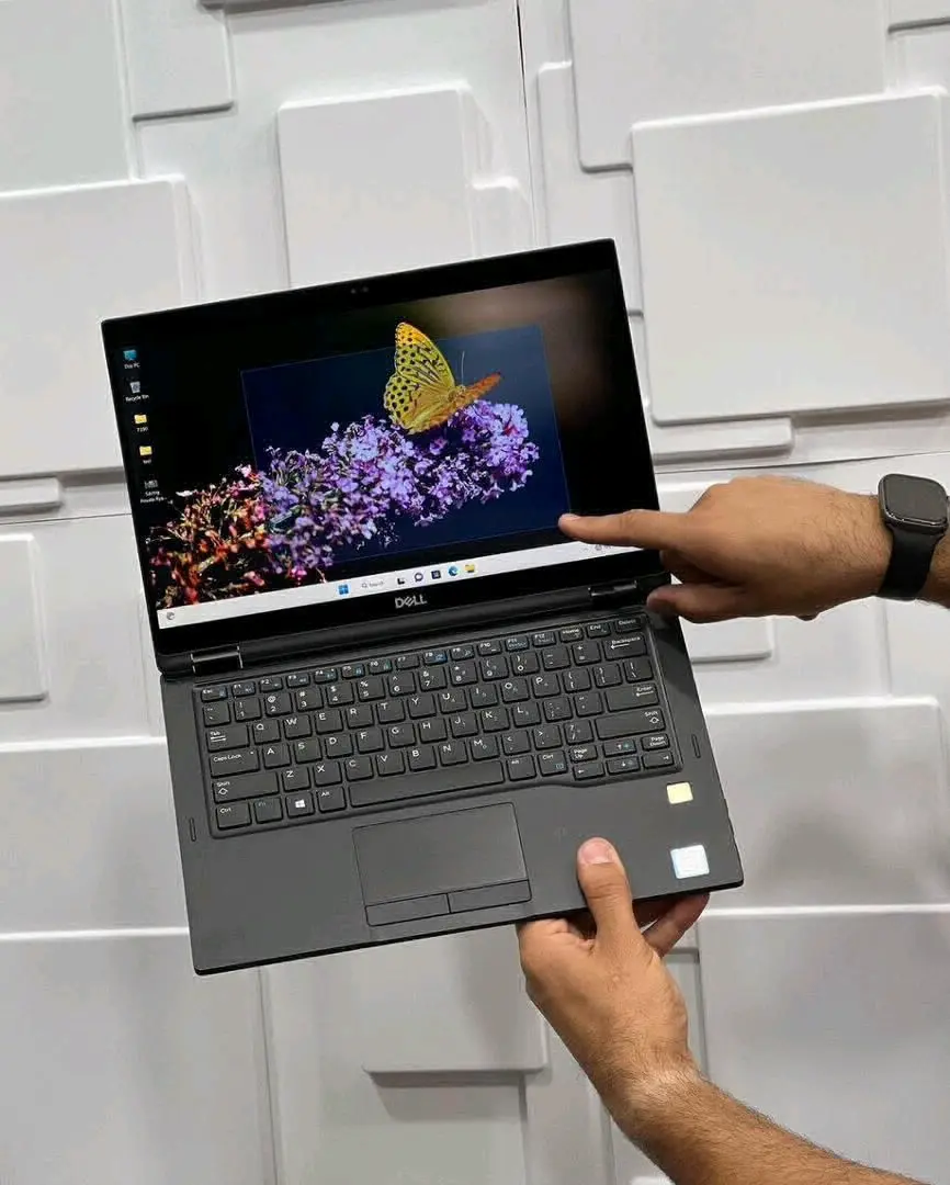 Dell Latitude 7390 2-in-1 Laptop i7/16GB/256GB SSD thumbnail 8