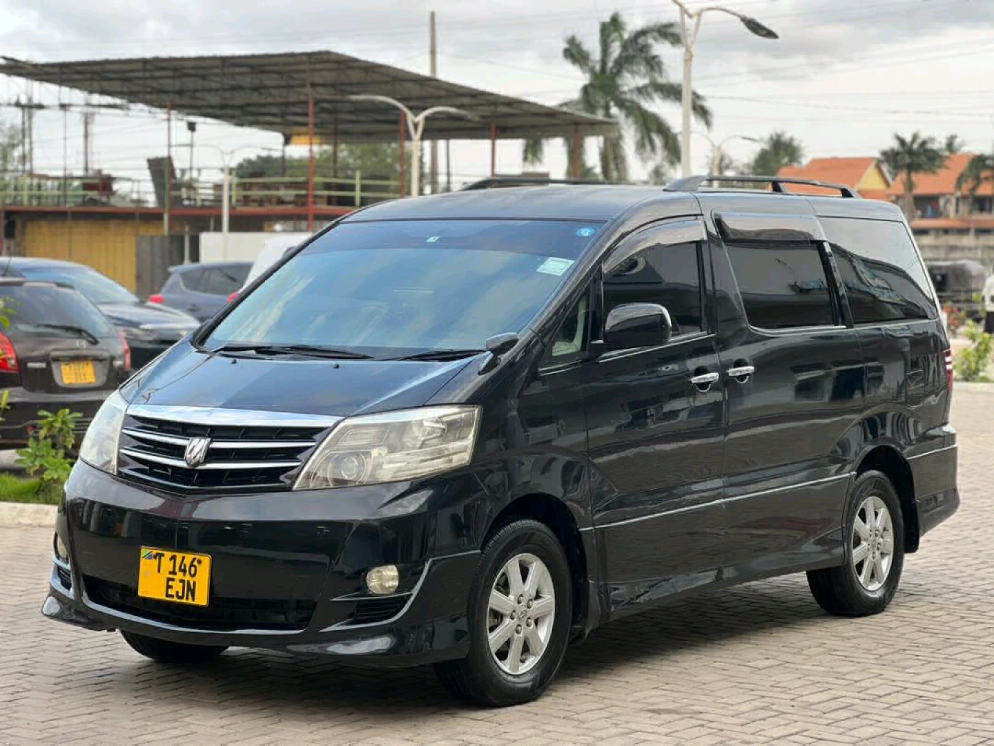 Toyota Alphard 2005 Full Options Low Mileage thumbnail 3