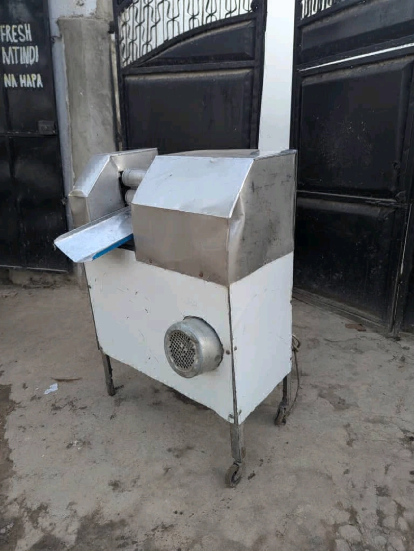 Sugarcane Juice Extraction Machine