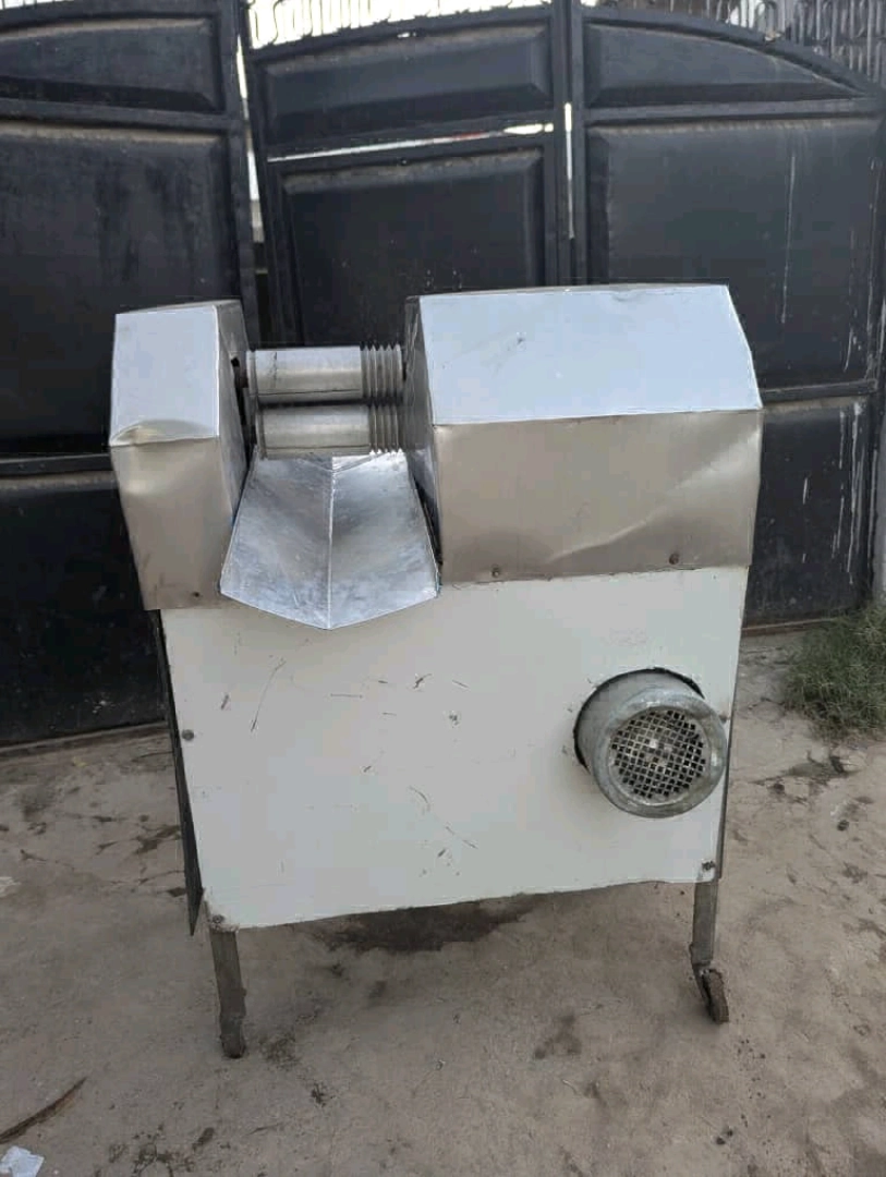 Sugarcane Juice Extraction Machine thumbnail 3
