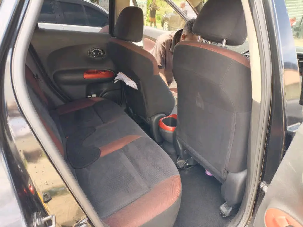 Nissan Juke 2012 Model, Dark Blue thumbnail 3