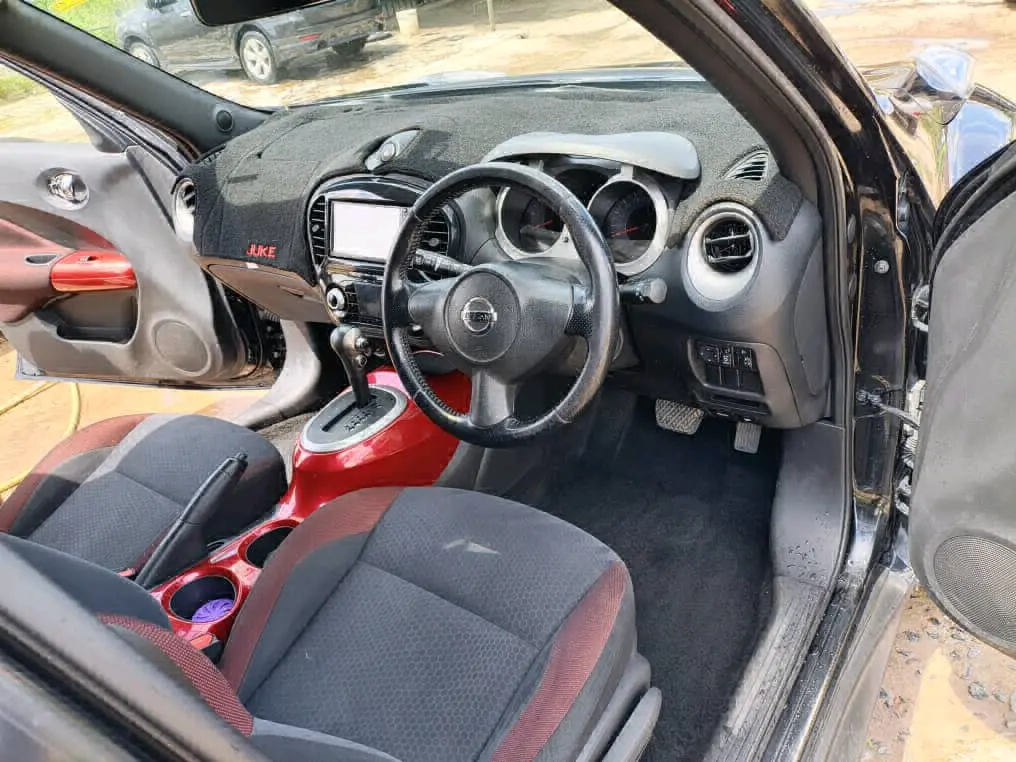 Nissan Juke 2012 Model, Dark Blue thumbnail 5