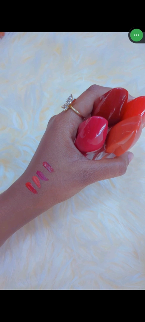 Lipstick Nzuri Sana for Elegant Ladies
