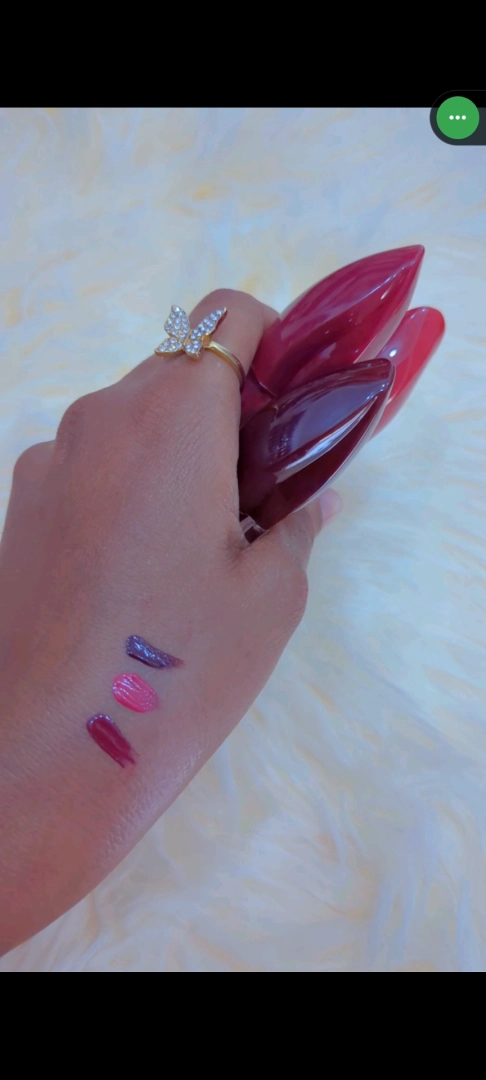 Lipstick Nzuri Sana for Elegant Ladies thumbnail 2