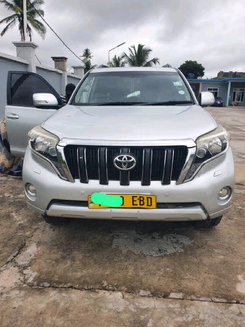 Toyota Land Cruiser Prado VX 2016