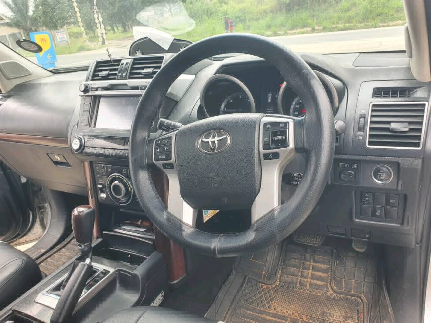 Toyota Land Cruiser Prado VX 2016 thumbnail 8