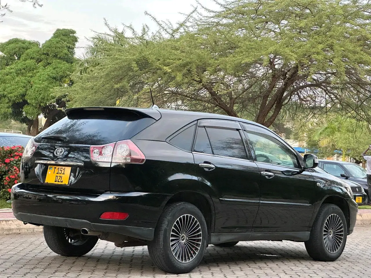 Toyota Harrier 2006 (DZL) thumbnail 5