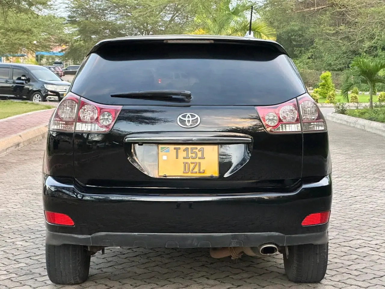 Toyota Harrier 2006 (DZL) thumbnail 6