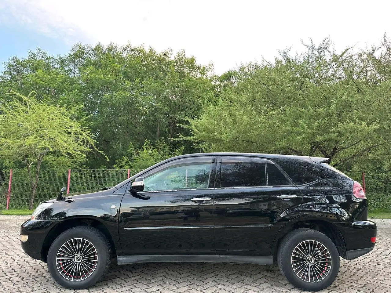 Toyota Harrier 2006 (DZL) thumbnail 7
