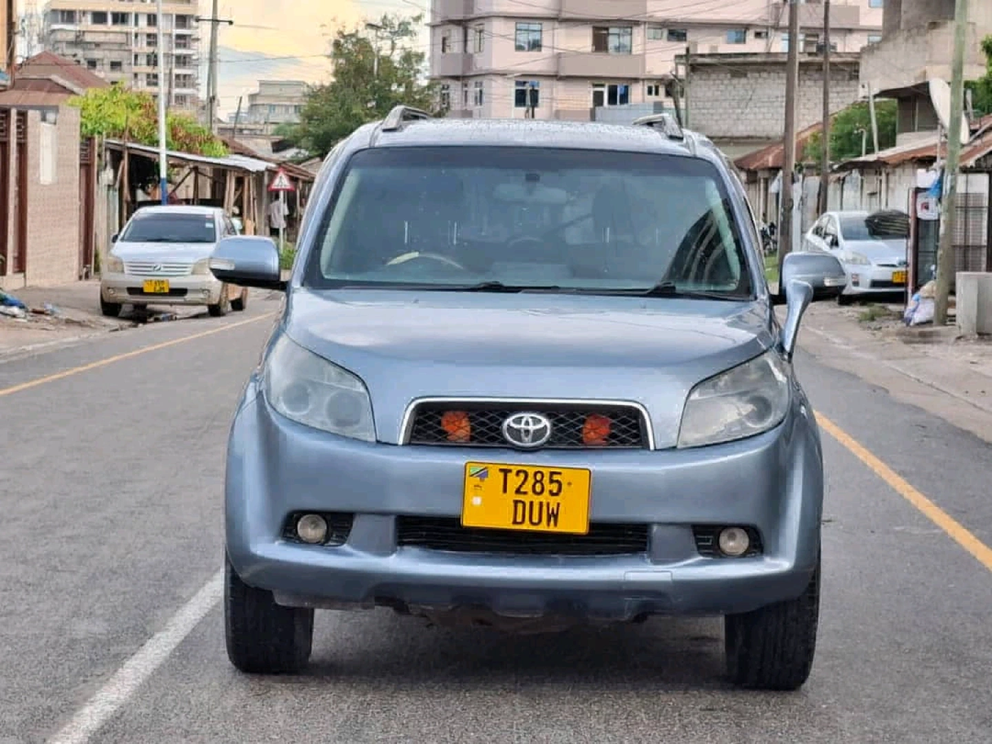 2006 Toyota Rush SUV 1490 CC (Metallic Grey)