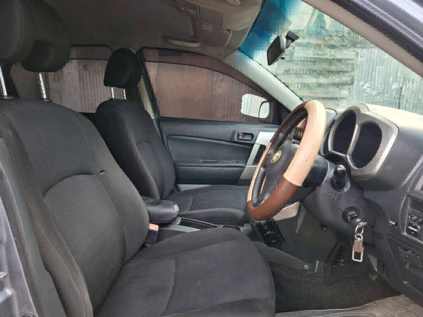 2006 Toyota Rush SUV 1490 CC (Metallic Grey) thumbnail 8