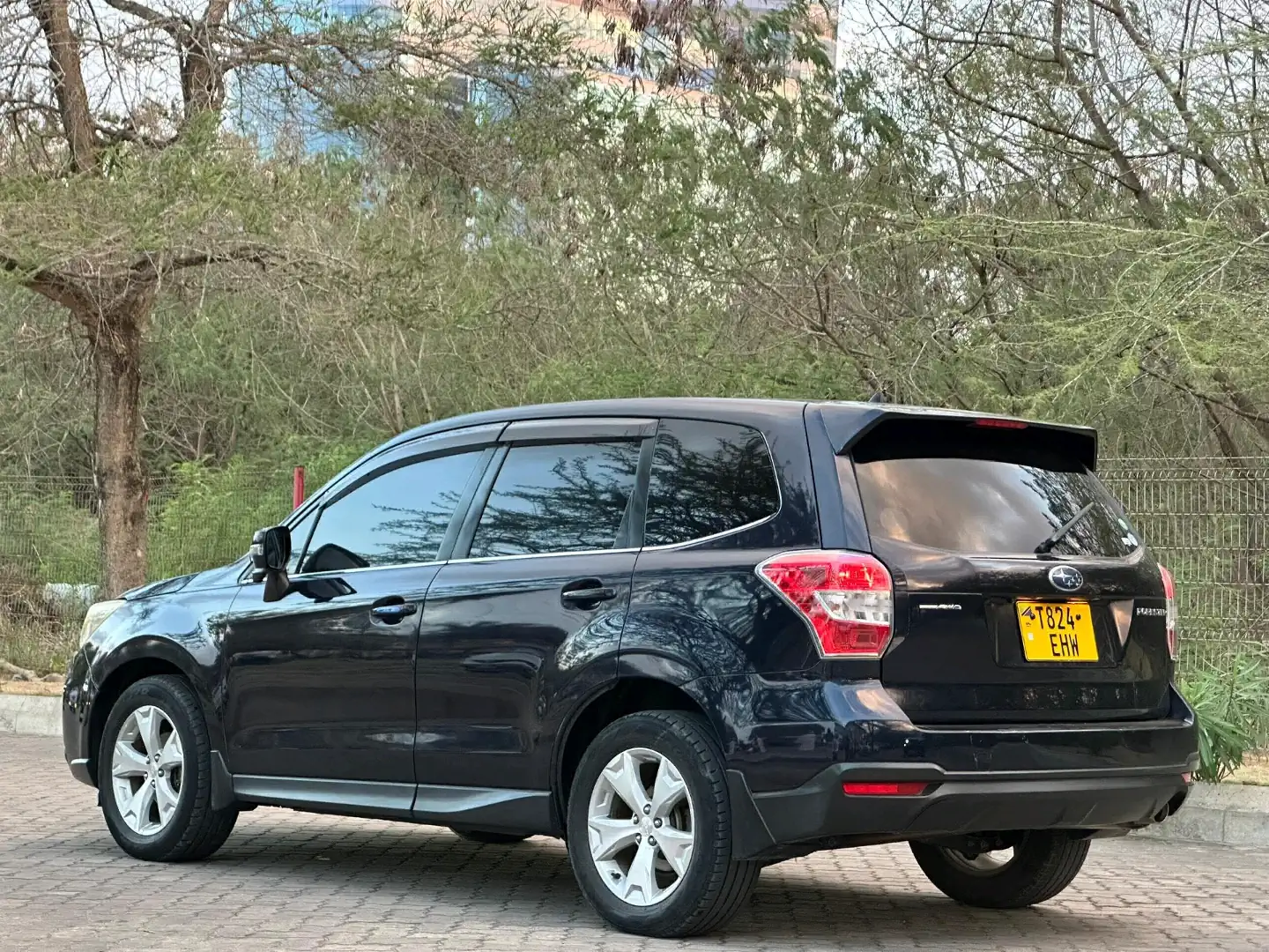 Subaru Forester 2014 Model for Sale (27.9M) thumbnail 3