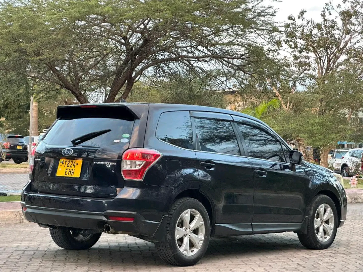 Subaru Forester 2014 Model for Sale (27.9M) thumbnail 9