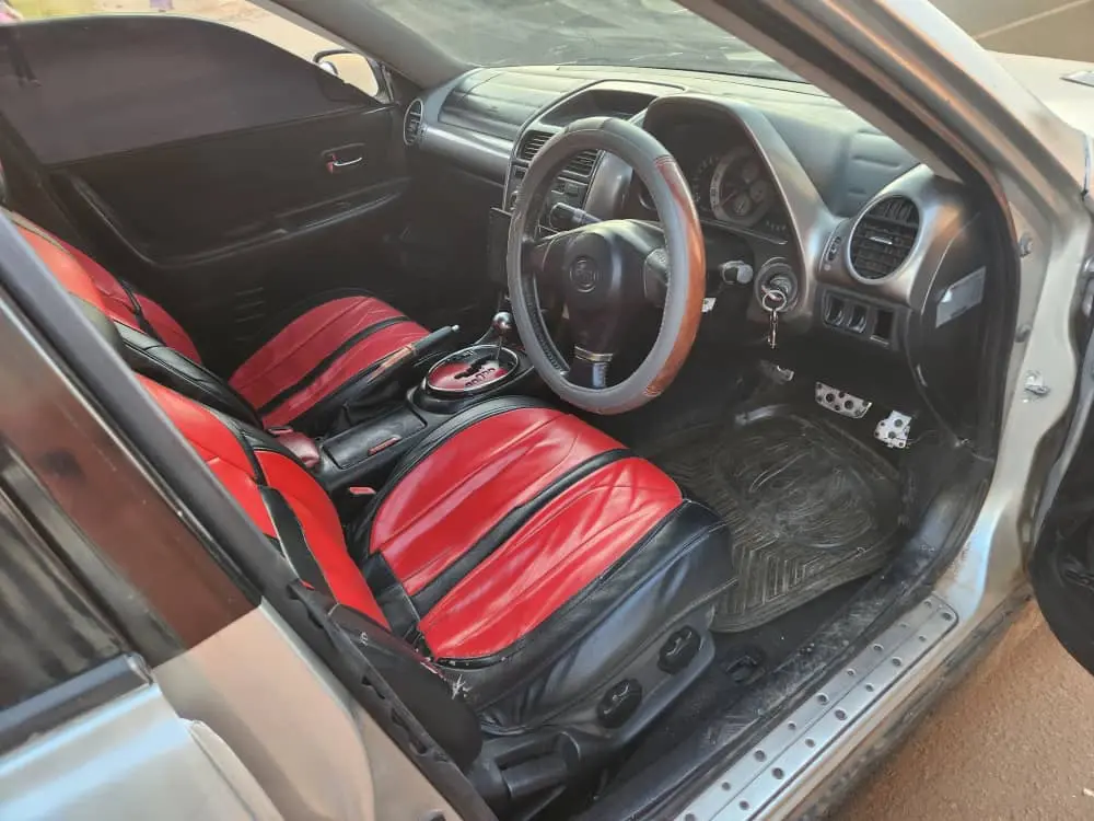 Toyota Altezza Silver thumbnail 2