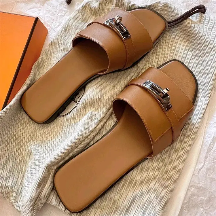 Mules za Kifahari za Wanawake (White Slide Sandals) thumbnail 2