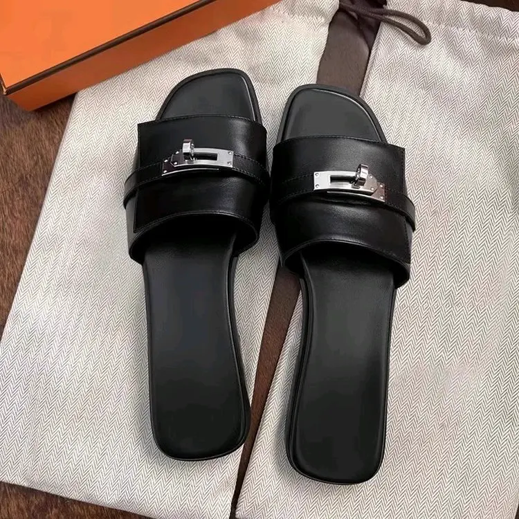 Mules za Kifahari za Wanawake (White Slide Sandals) thumbnail 4
