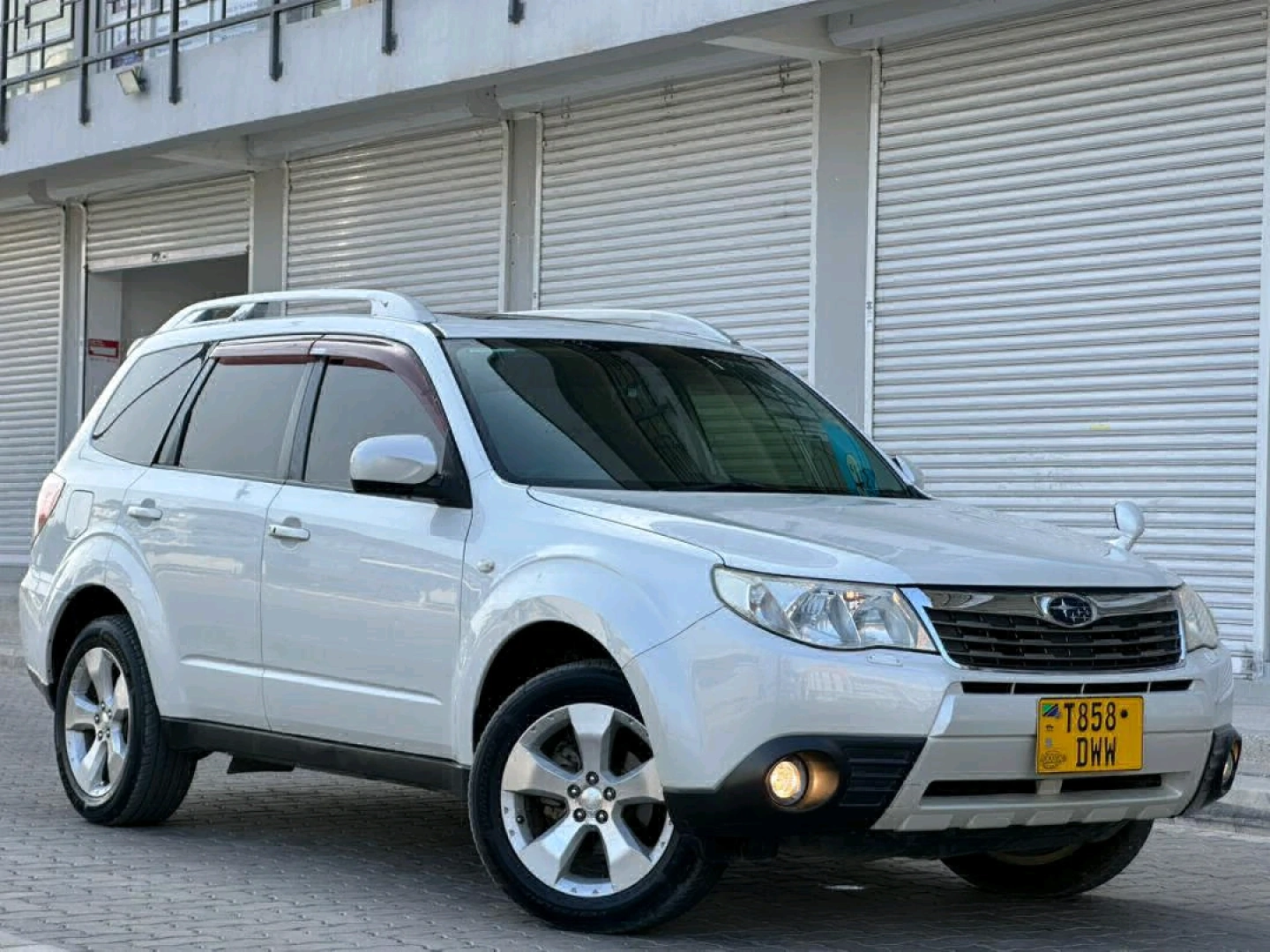 Subaru Forester DWW 2010 Automatic thumbnail 2