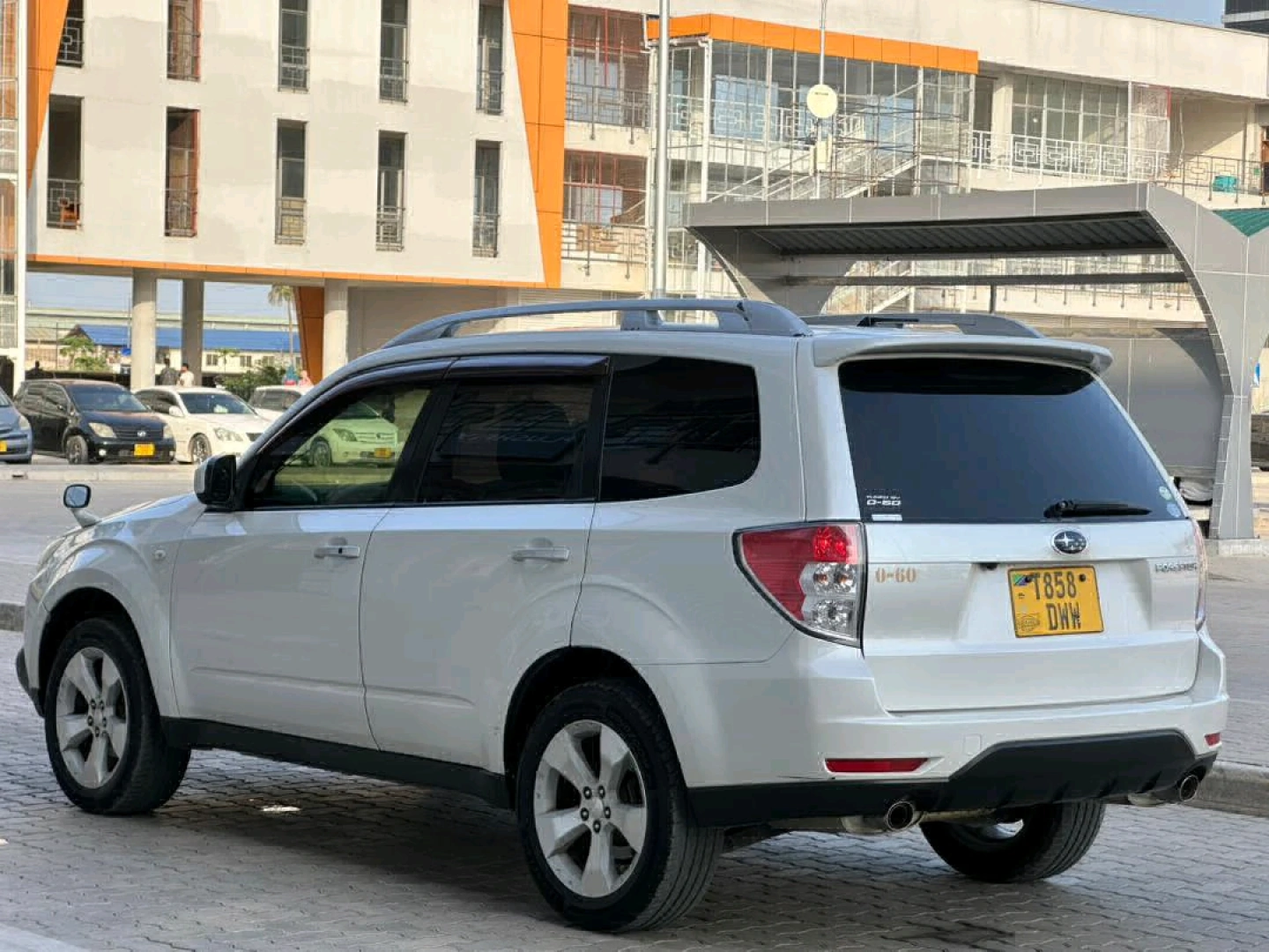 Subaru Forester DWW 2010 Automatic thumbnail 3
