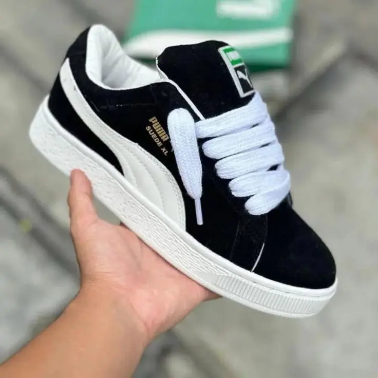 Puma Suede XL Sneakers