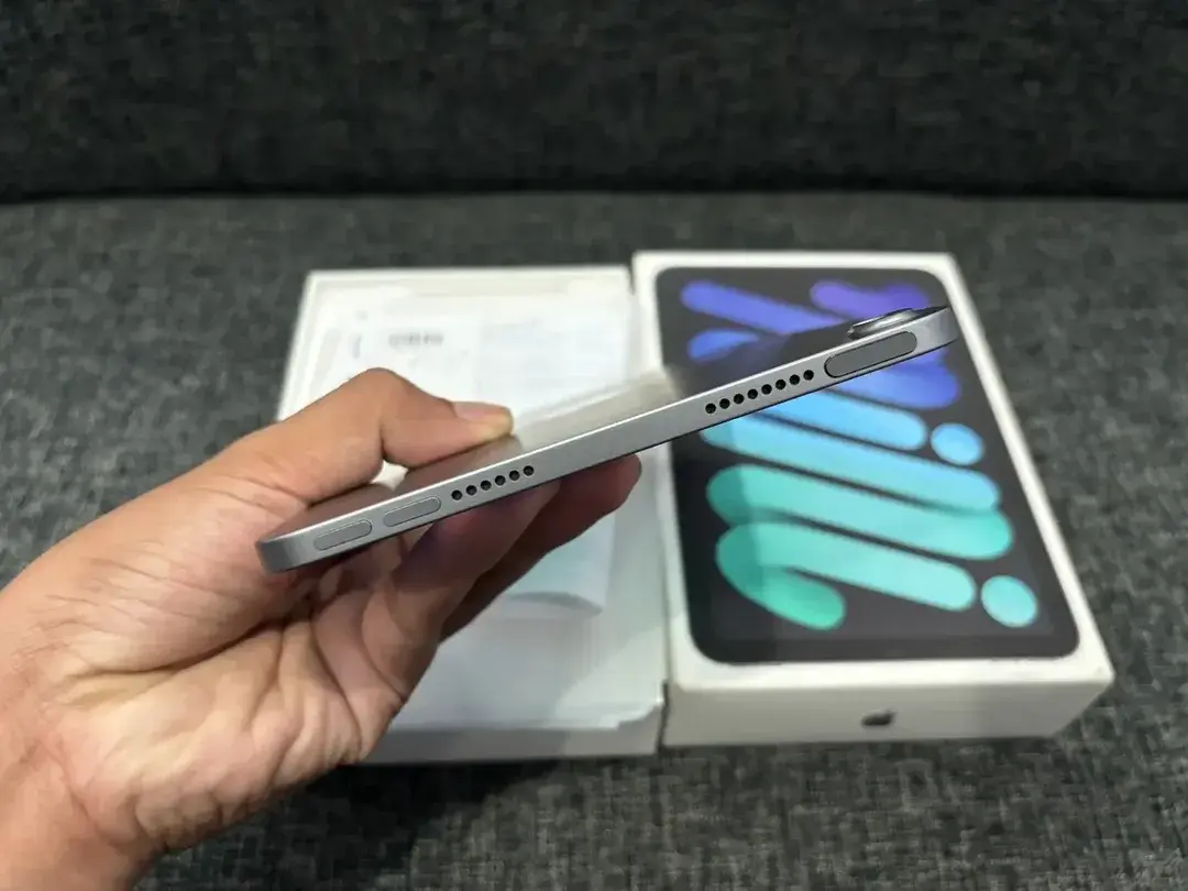 Apple iPad Mini 7 (WiFi & 5G Cellular) Various Storage thumbnail 4