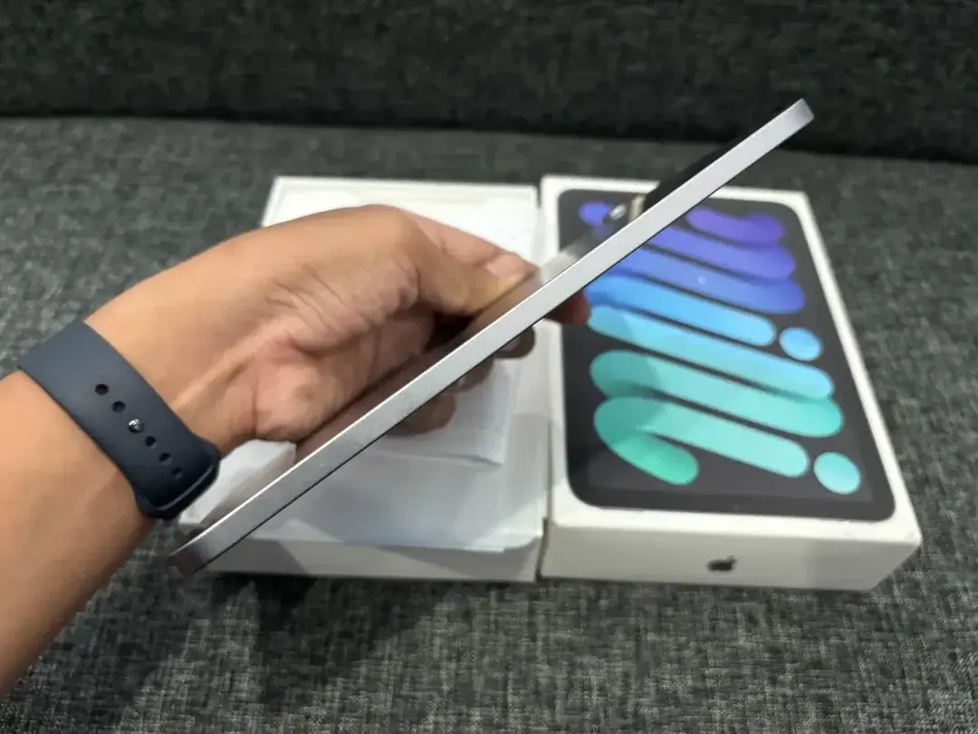 Apple iPad Mini 7 (WiFi & 5G Cellular) Various Storage thumbnail 6