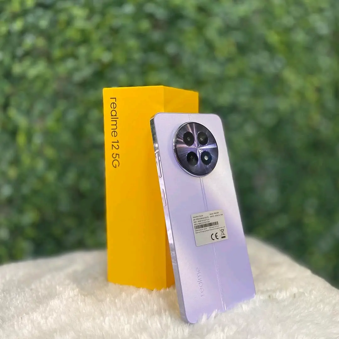 Realme 12 5G Smartphone 256GB/8GB RAM