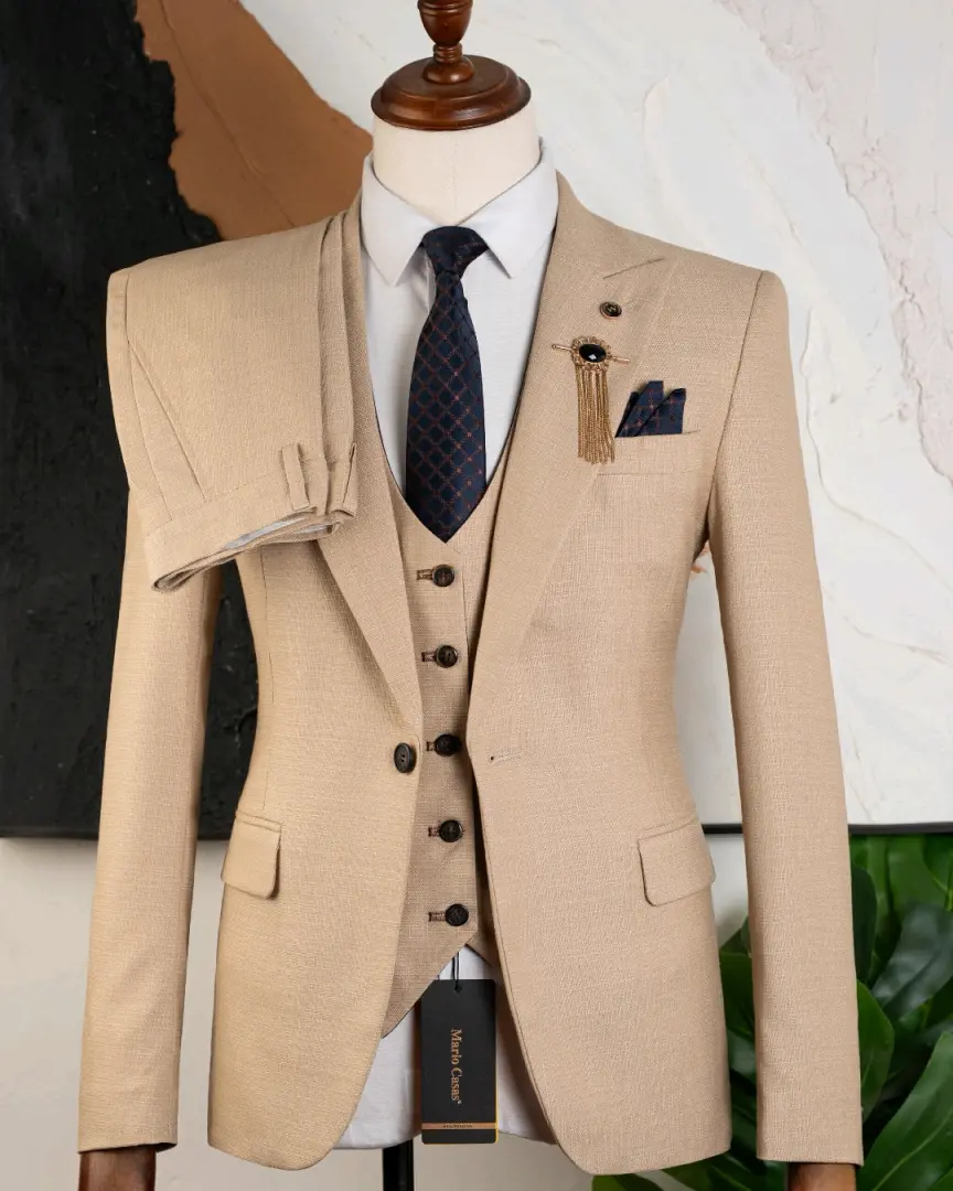 CARLOS CARDINI Three Piece Men's Suit