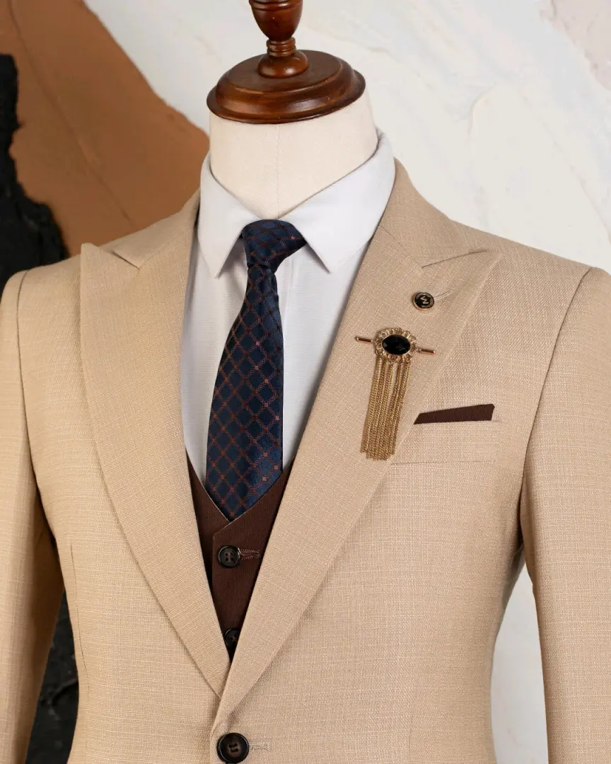 CARLOS CARDINI Three Piece Men's Suit thumbnail 3