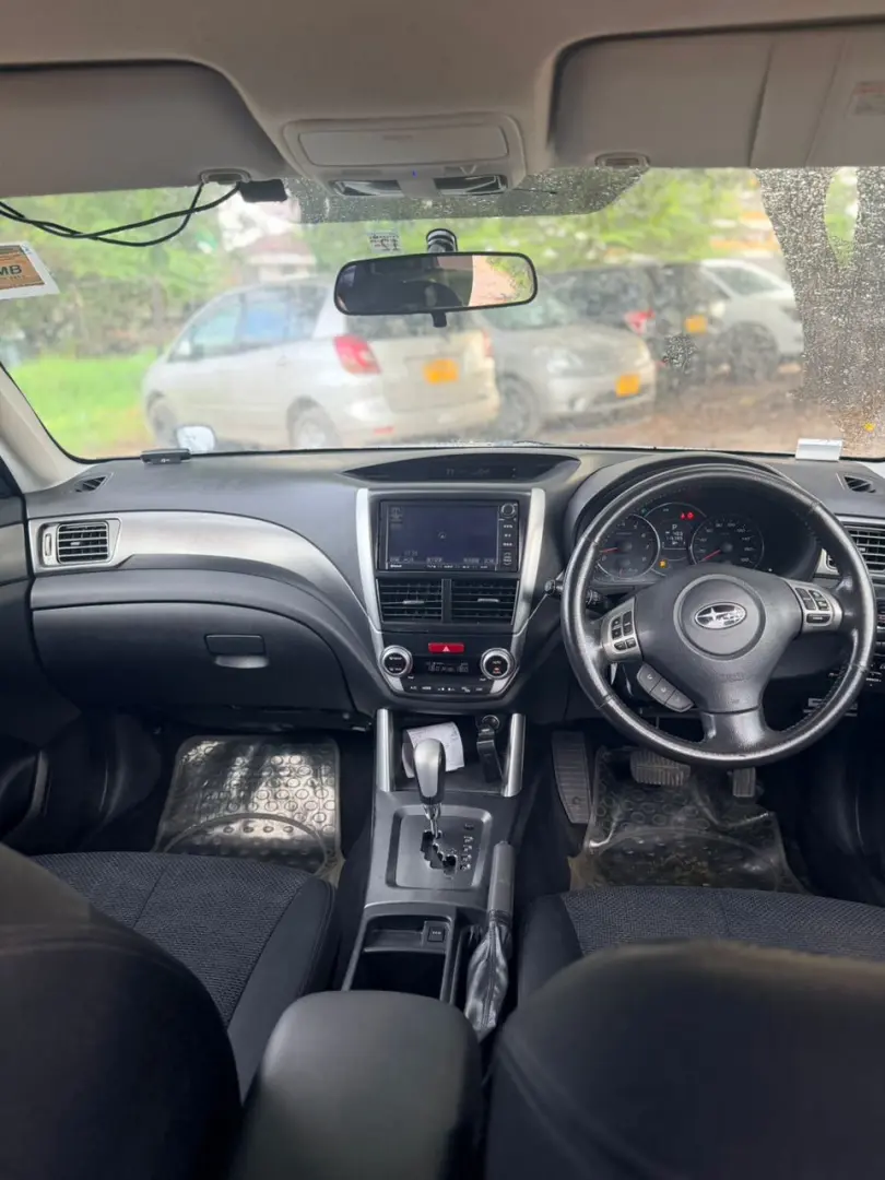 Subaru Forester 2011 thumbnail 8