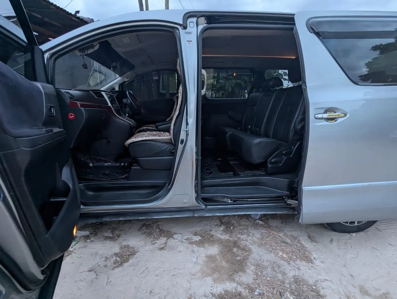 Toyota Alphard 2009 DXP thumbnail 8