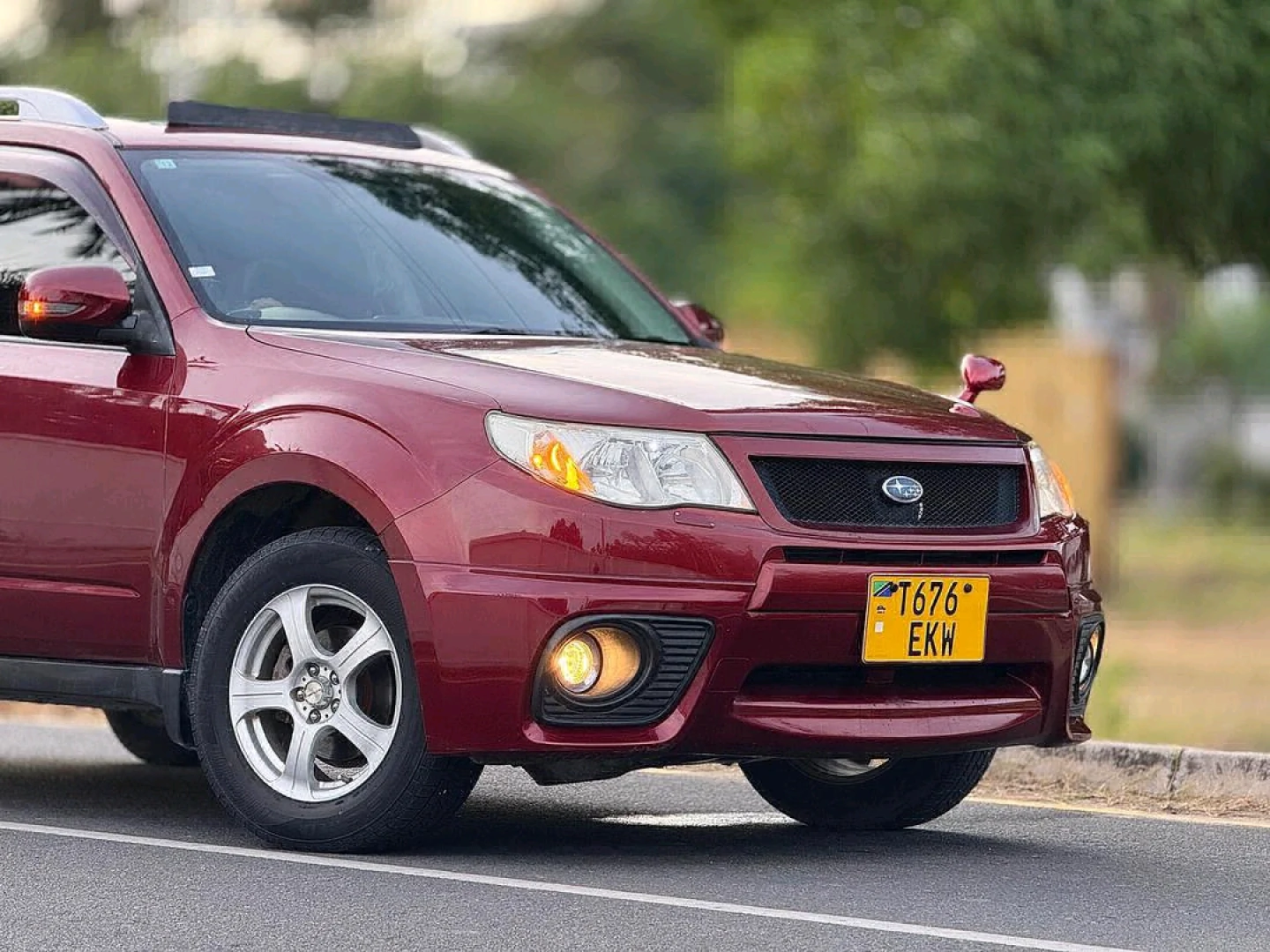 Subaru Forester 2011 Automatic - 1990cc thumbnail 3