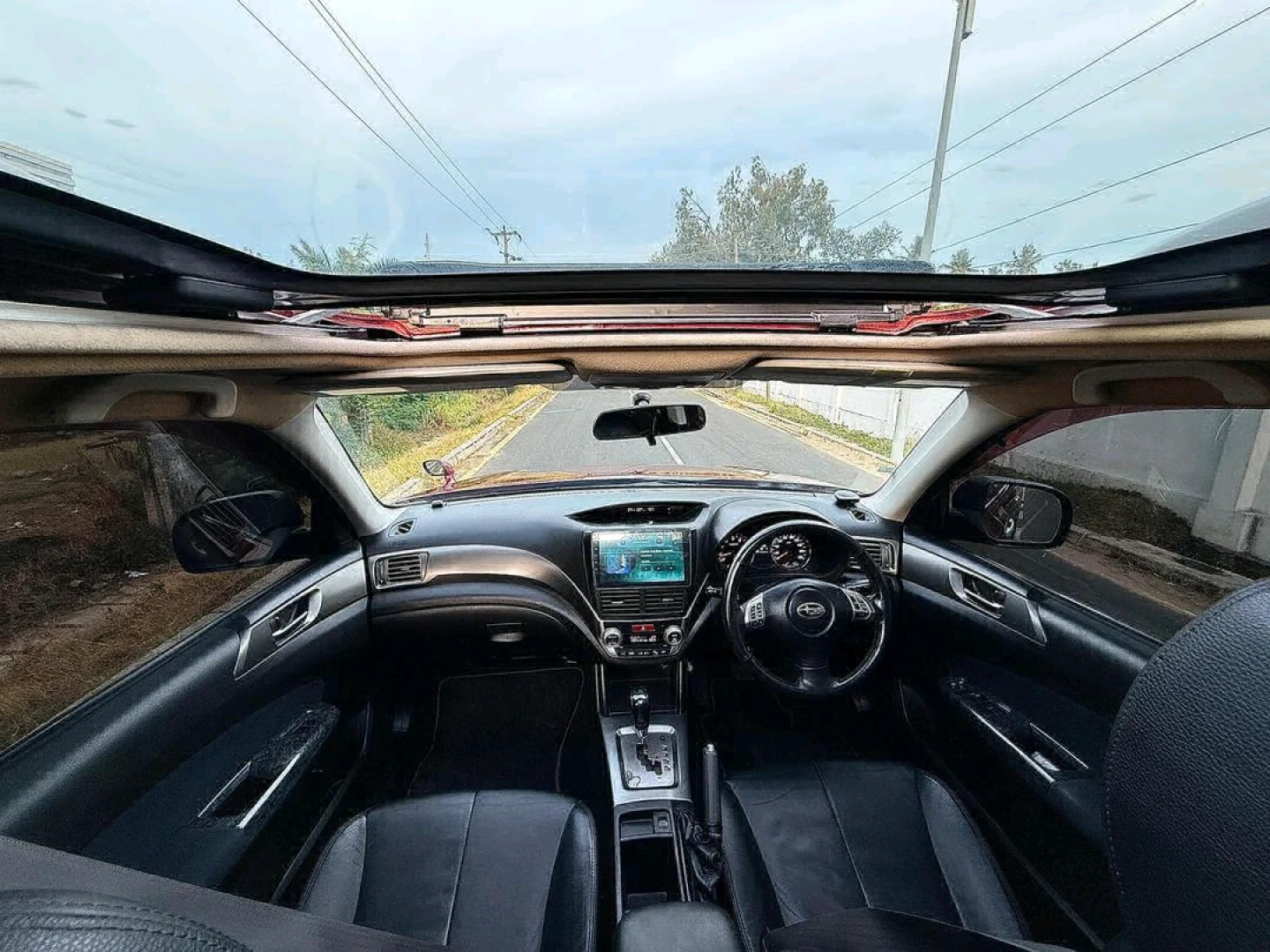 Subaru Forester 2011 Automatic - 1990cc thumbnail 6